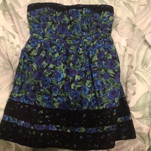 SPRING SALE! Blue floral strapless dress